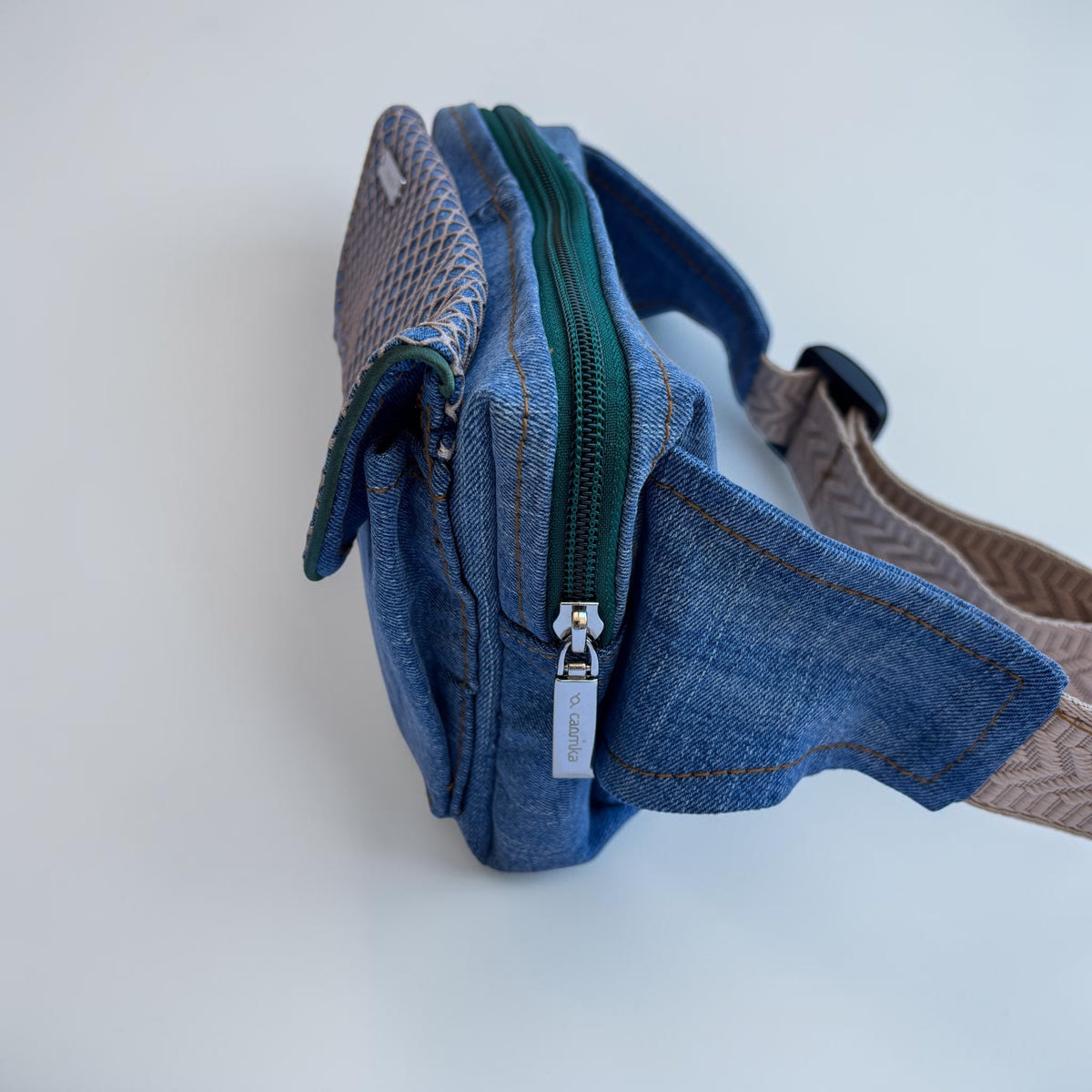 Riñonera Urban "♻️ Jeans Recycled Top ♻️" · Pieza Única Núm. 19571
