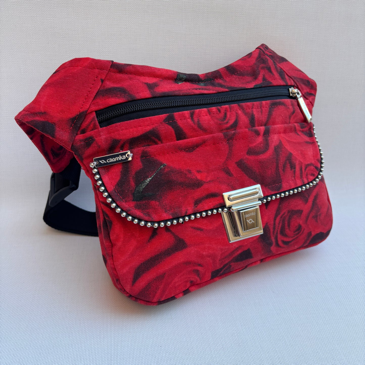 Riñonera "Special Sant Jordi Silver" + Bolsillo trasero · Pieza Única Núm. 17289
