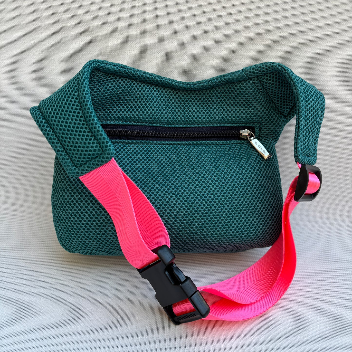 Riñonera "Soft Green 3D" + Bolsillo trasero · Pieza Única Núm. 18741