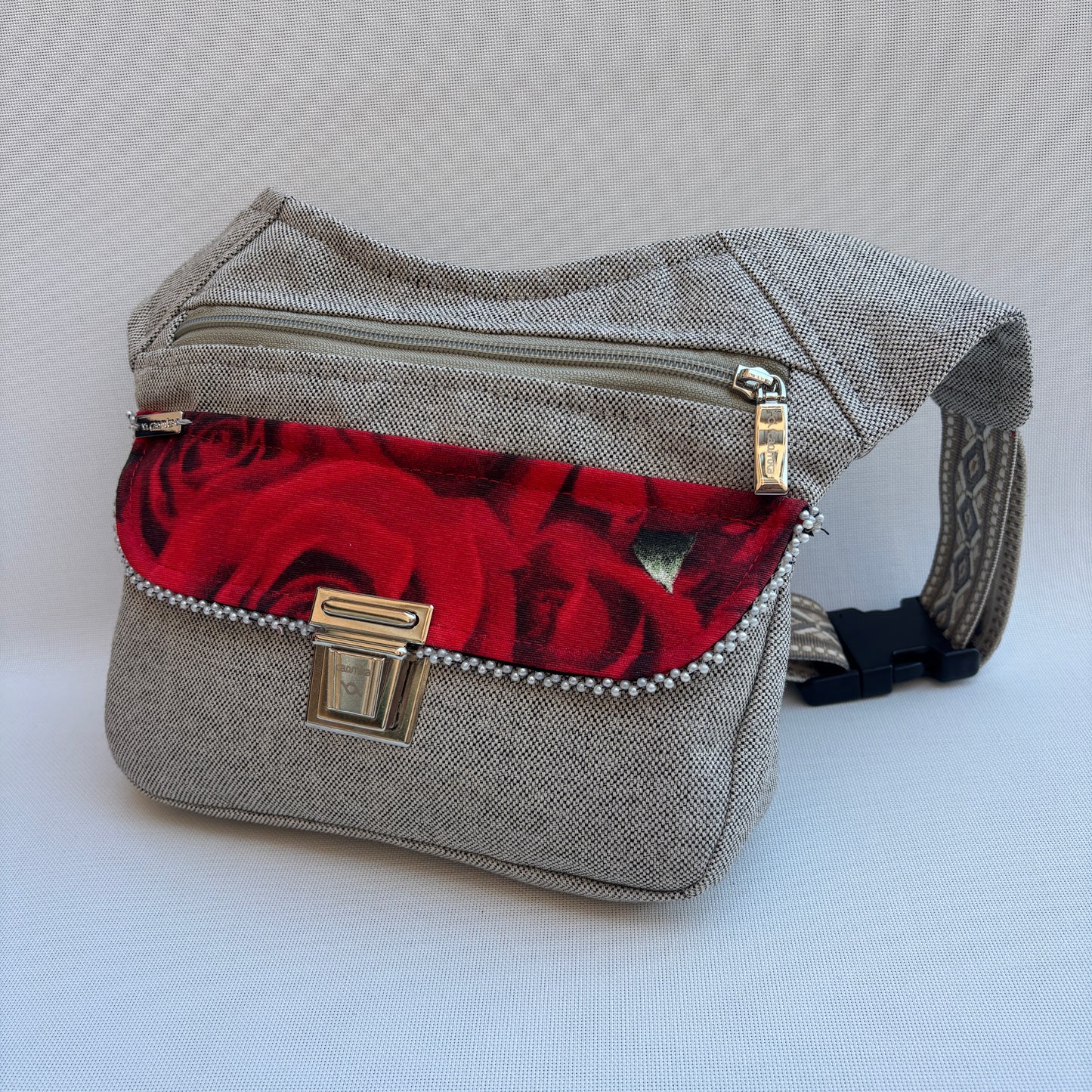 Riñonera "Special Sant Jordi Top" · Pieza Única Núm. 17294