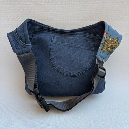 Riñonera “Special India ♻️ Jeans Recycled ♻️ ” · Pieza Única Núm. 18714