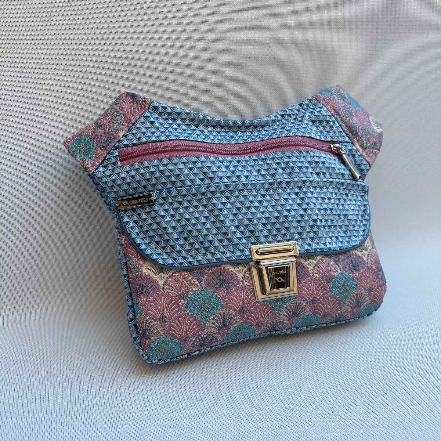 Riñonera "Japanese Spring Top" · Impermeable · Pieza Única Núm. 17258