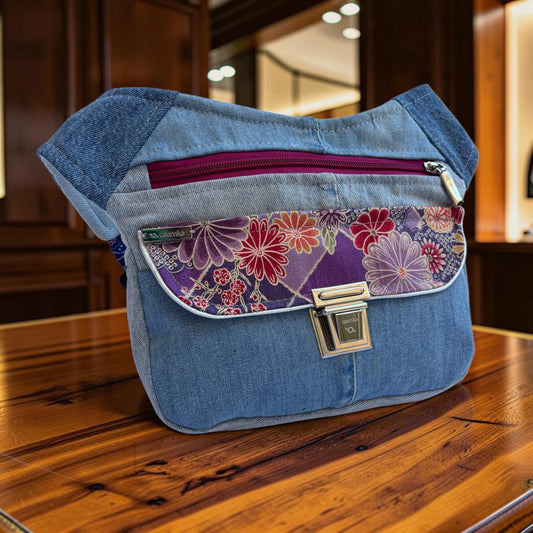 Riñonera Original "Jeans Japaneses Top" ♻️ Jeans Recycled ♻️ + Bolsillo extra con cremallera · Pieza Única Núm. 19600
