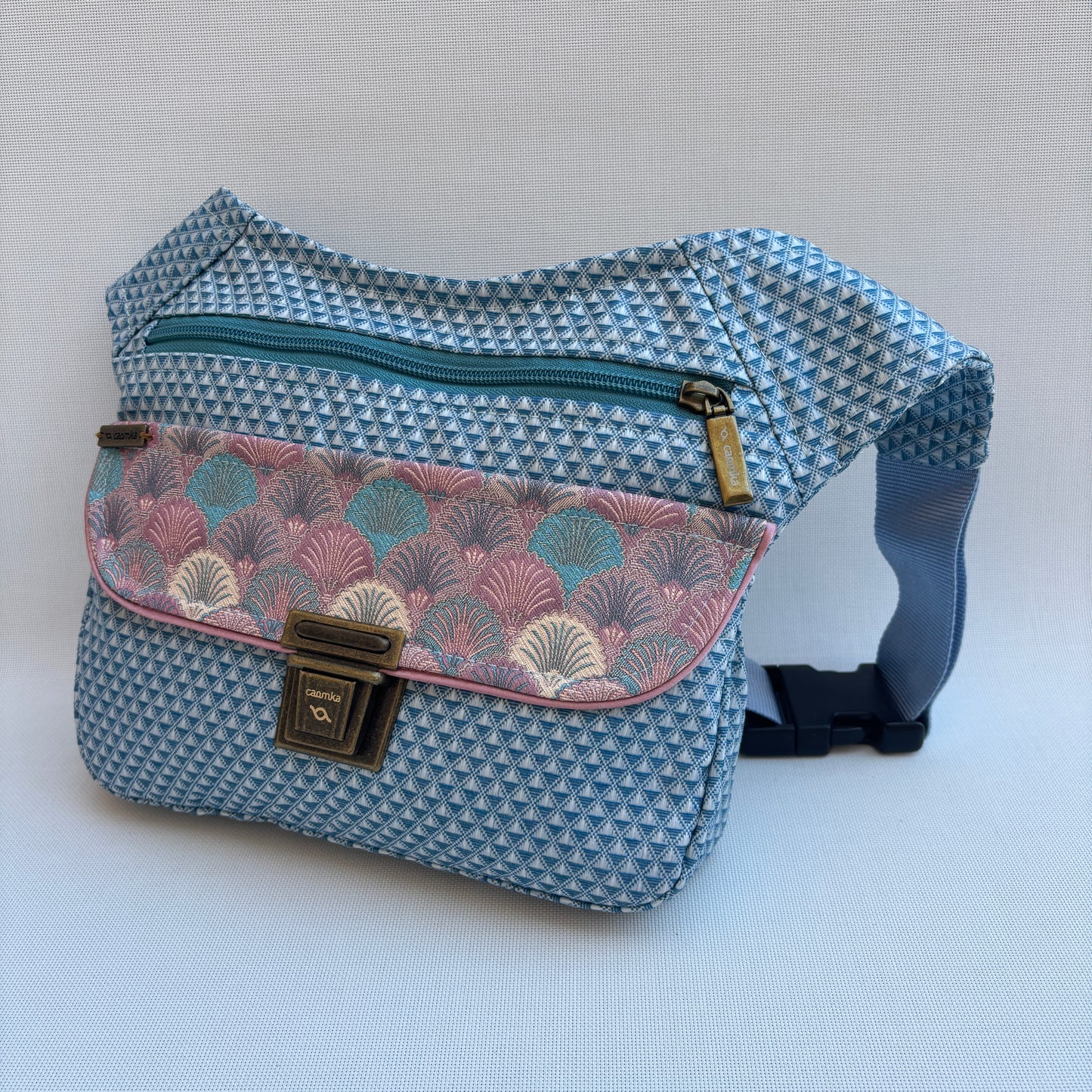 Riñonera "Japanese Spring" · Impermeable · + Bolsillo trasero · Pieza Única Núm. 17262