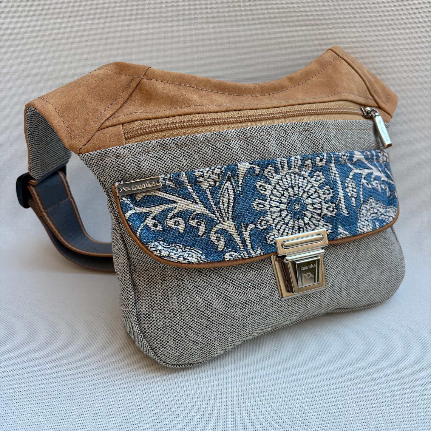 Riñonera "Special Grey Mandalas Top" · Pieza Única Núm. 18660