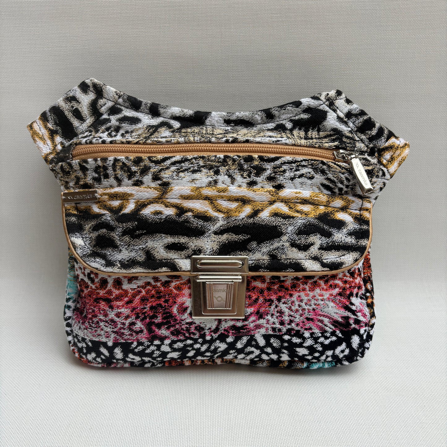 Riñonera "Animal Print" · Pieza Única Núm. 18050