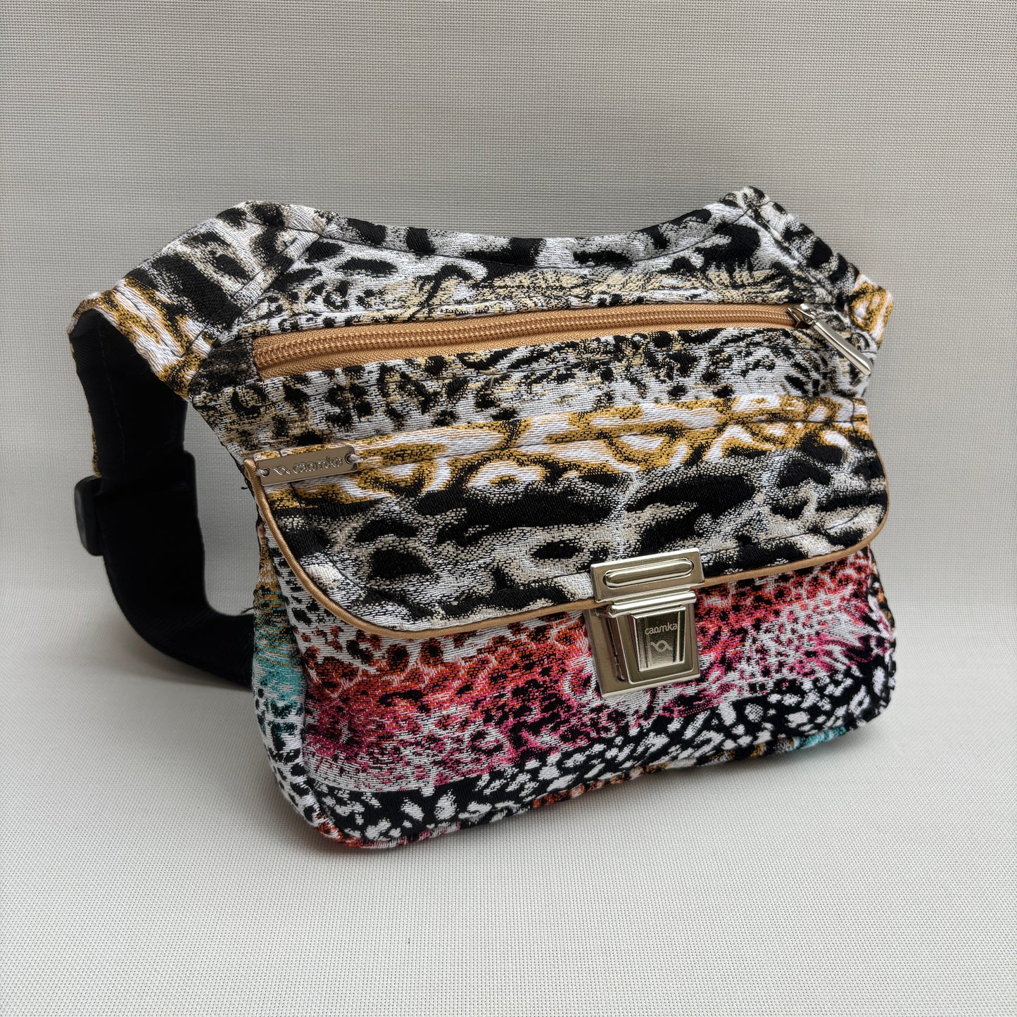 Riñonera "Animal Print" · Pieza Única Núm. 18050