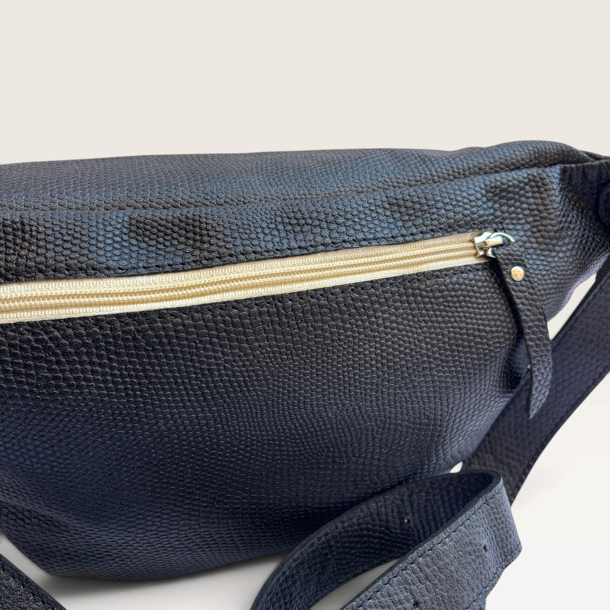Riñonera RetroChic Watermelon Black · Piel · Pieza Única Núm. 19585