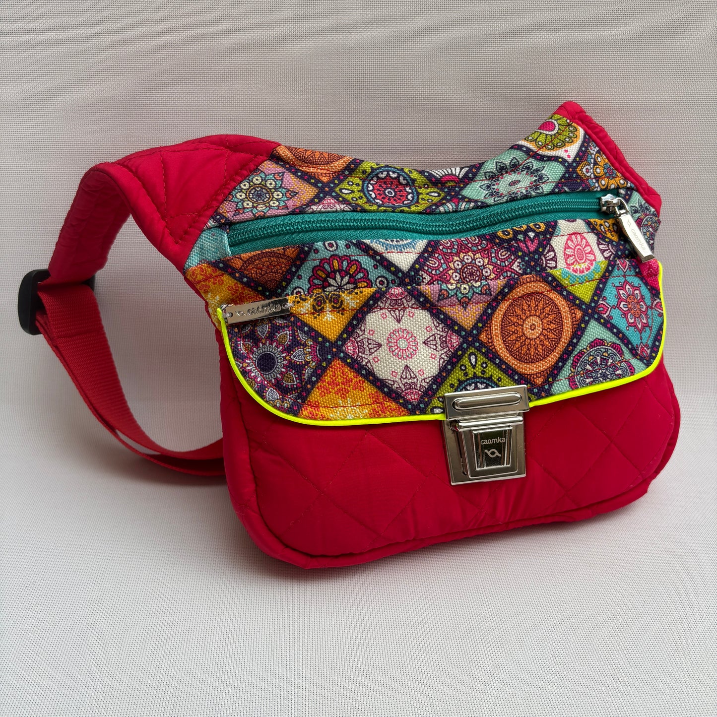 Riñonera "Special Mandalas Colorfull Top" + Bolsillo trasero · Pieza Única Núm. 18046