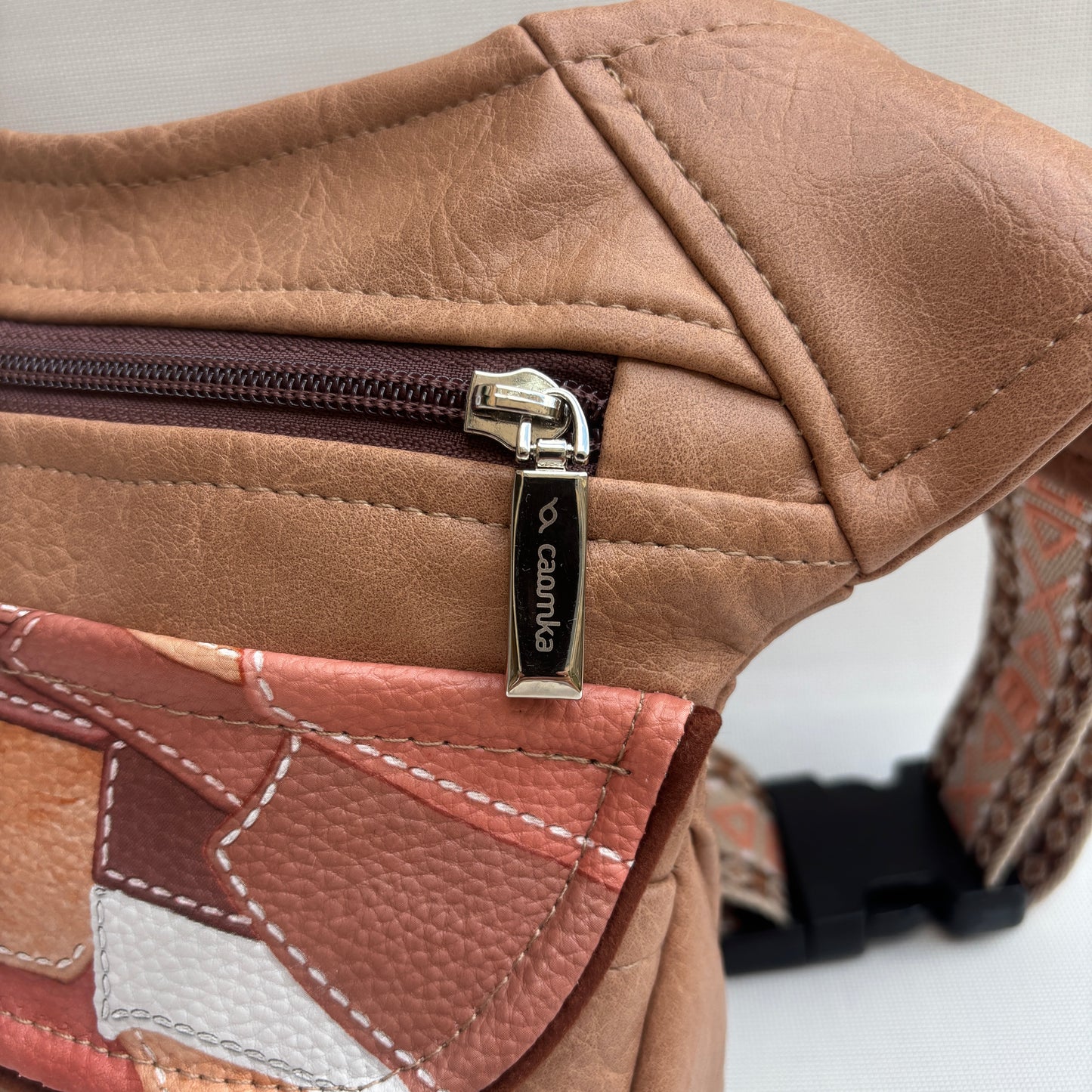 Riñonera "Elegant Patchwork Top" + Bolsillo trasero · Polipiel · Pieza Única Núm. 18049