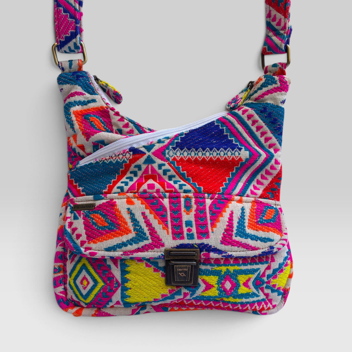 Bolso Bandolera Súper Caomka "Happy India" · Pieza Única Núm. 19548