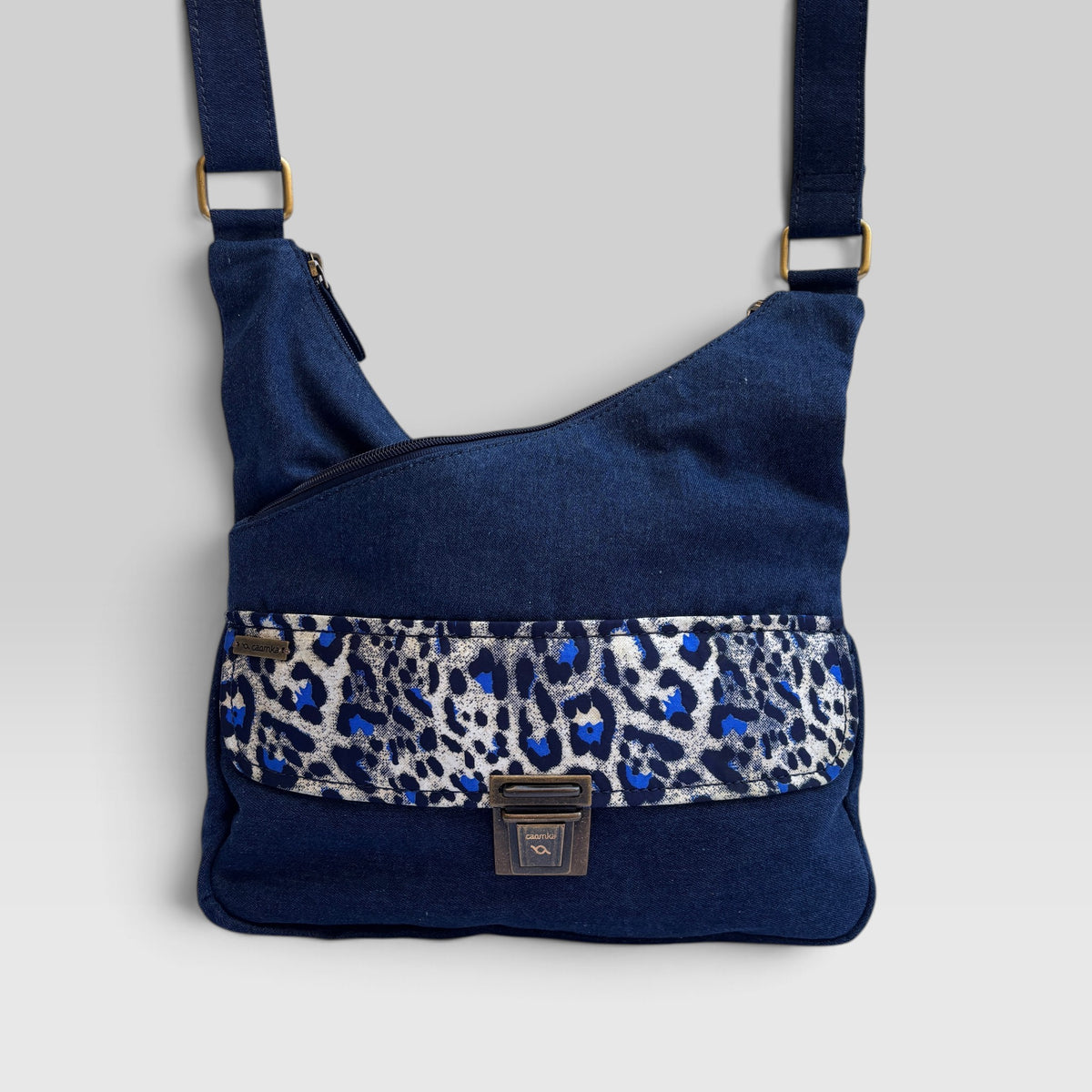 Bolso Bandolera Súper Caomka "Jeans & Animal Print" · Pieza Única Núm. 19550
