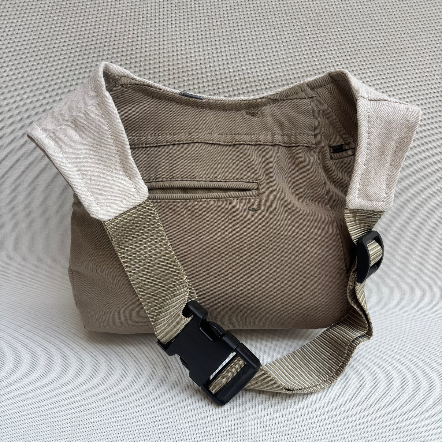 Riñonera ♻️ Docker's Recycled ♻️ · Pieza Única Núm. 18055