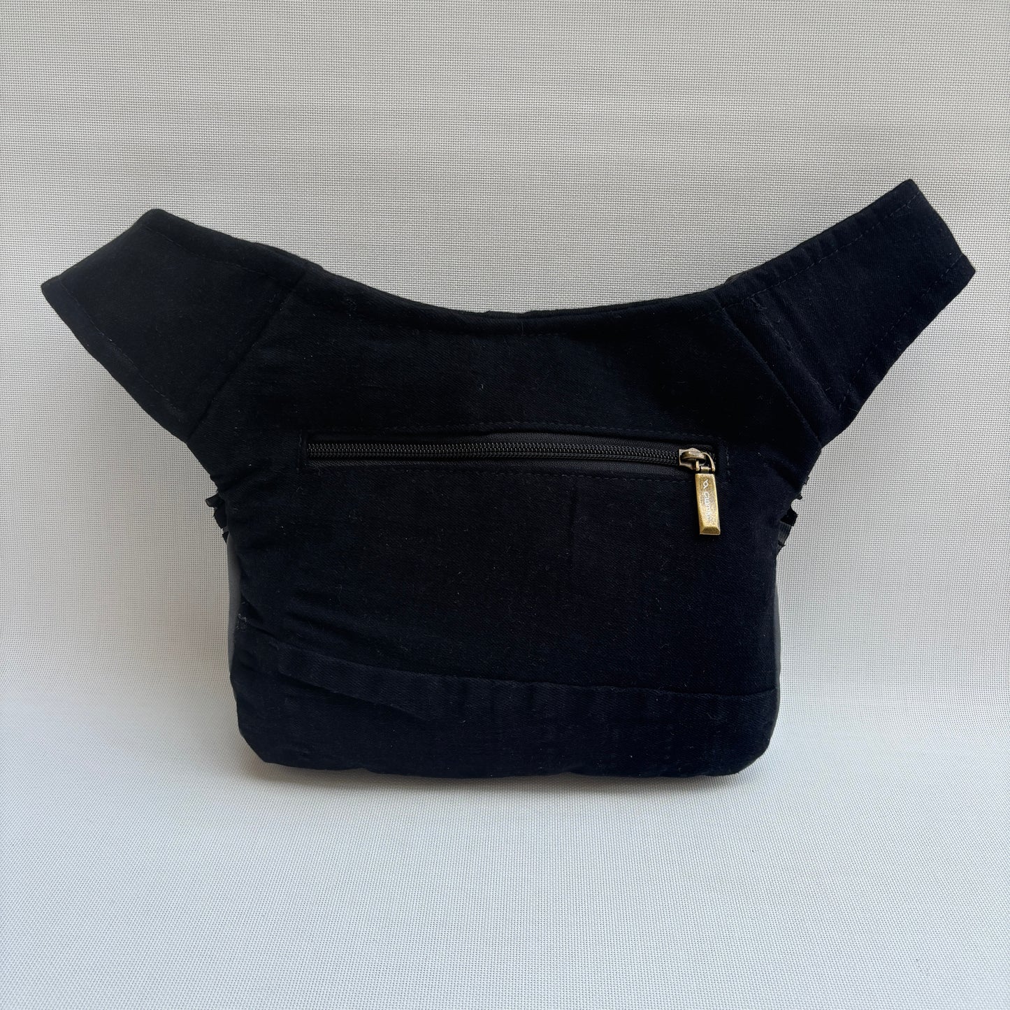 Riñonera ♻️ Black & Grey Fusion Recycled ♻️ · Pieza Única Núm. 18058