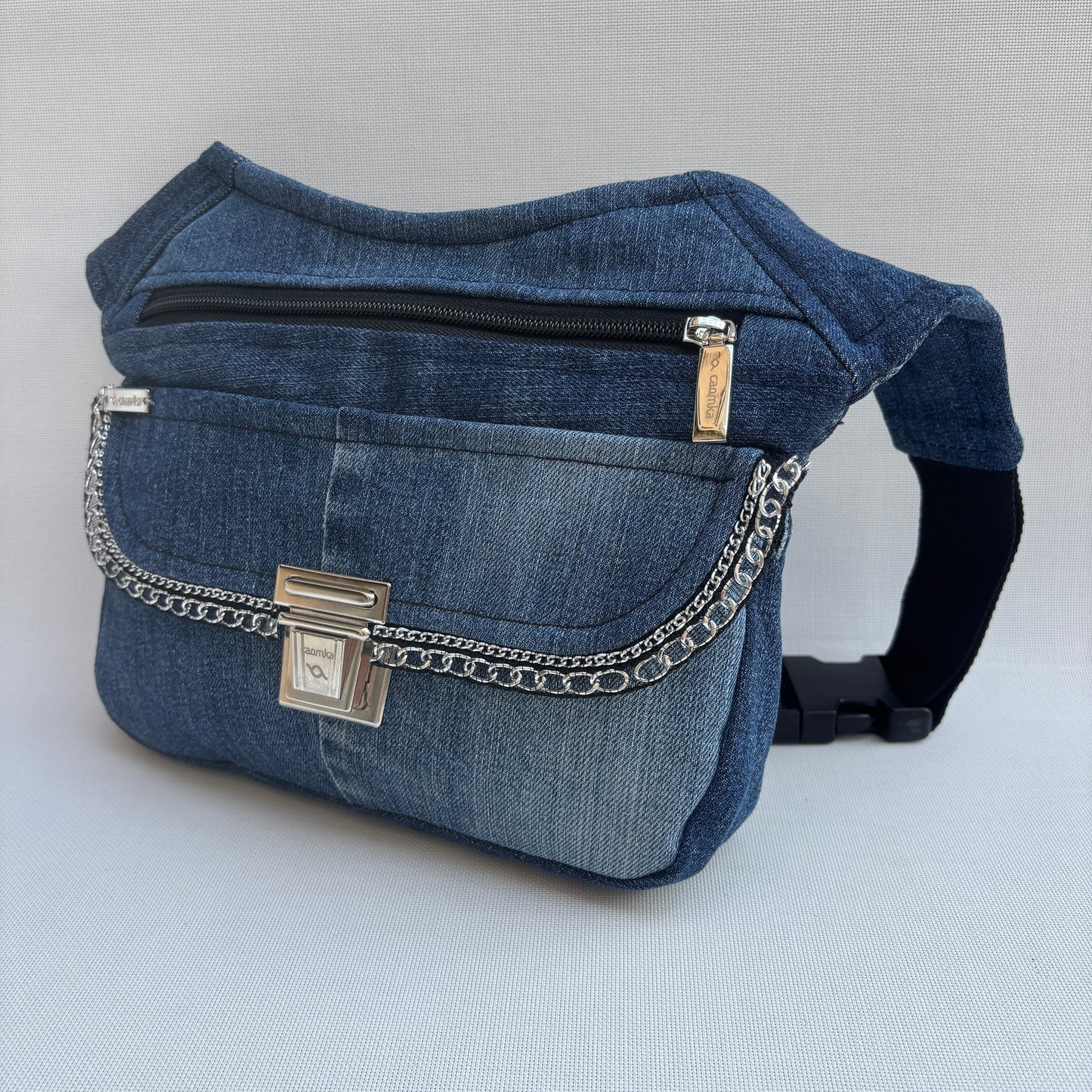 Riñonera "Special ♻️ Jeans Recycled ♻️ · Pieza Única Núm. 18054