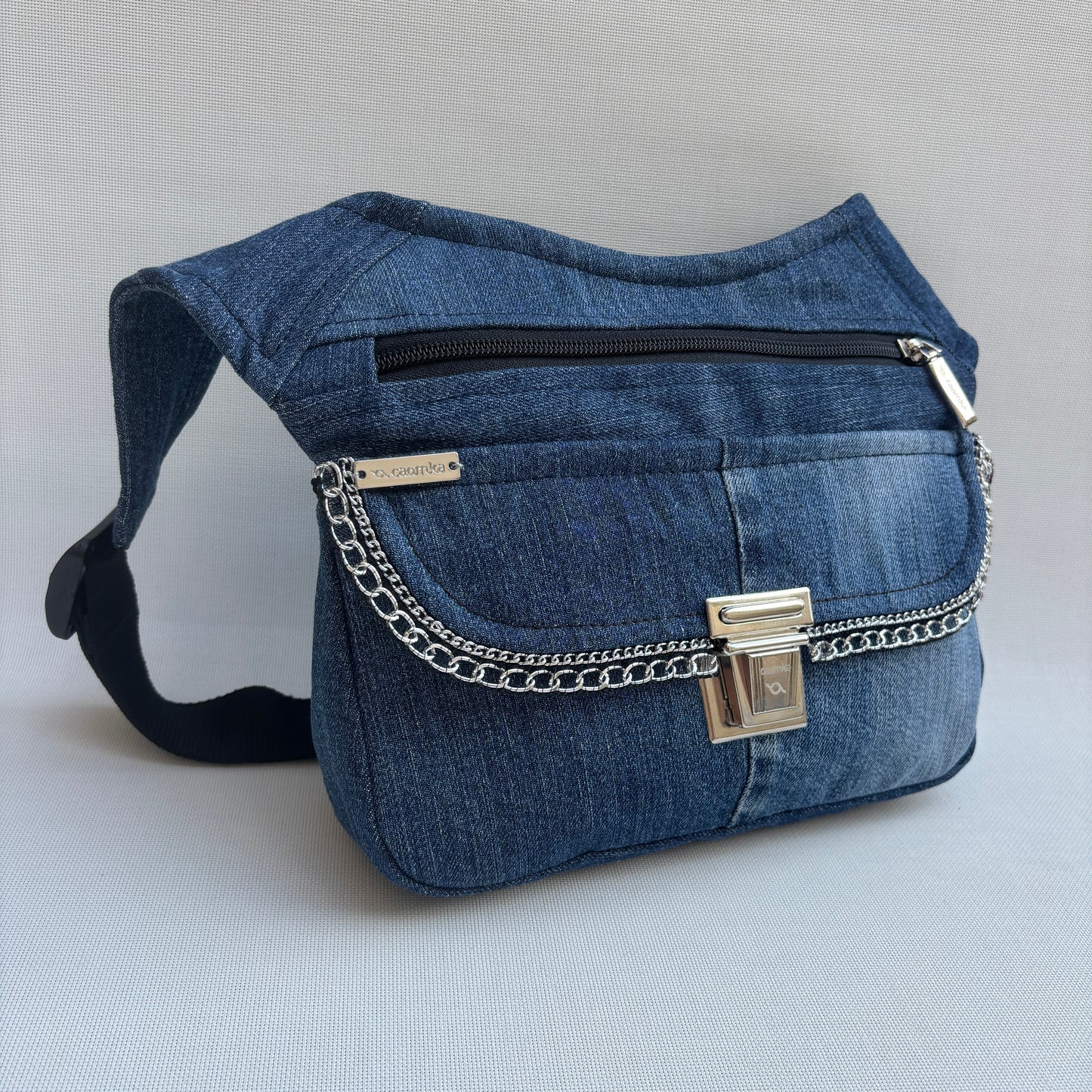 Riñonera "Special ♻️ Jeans Recycled ♻️ · Pieza Única Núm. 18054