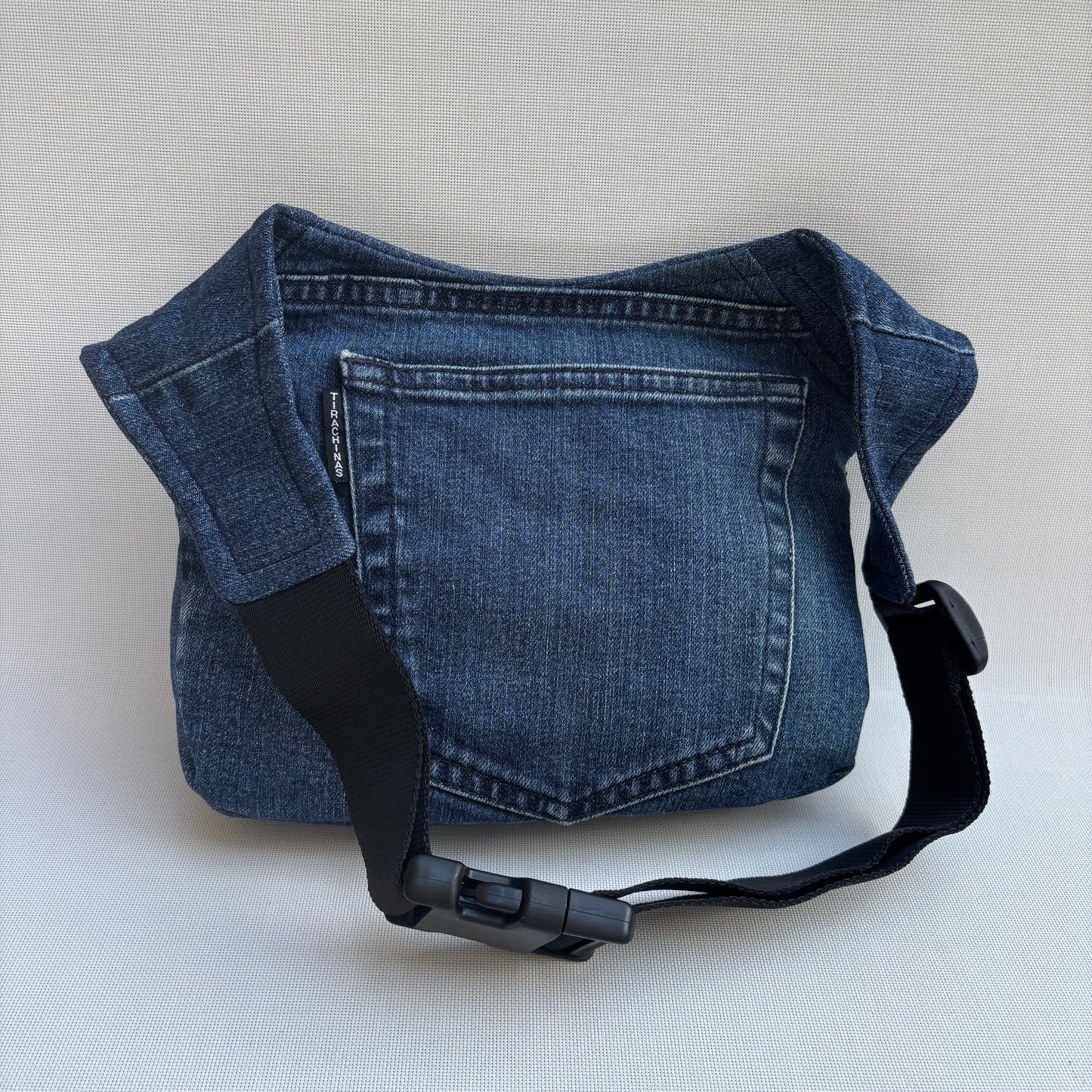 Riñonera "Special ♻️ Jeans Recycled ♻️ · Pieza Única Núm. 18054