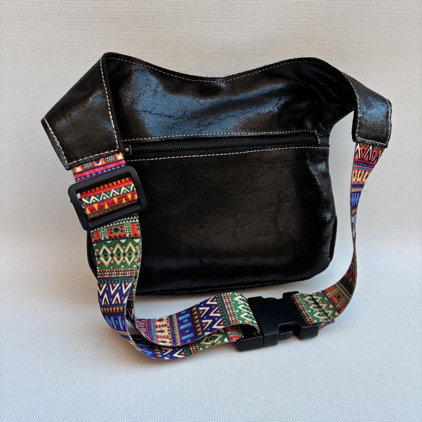 Special Black Fun Colors Top  · Piel - Cuero · Pieza Exclusiva Núm. 16542