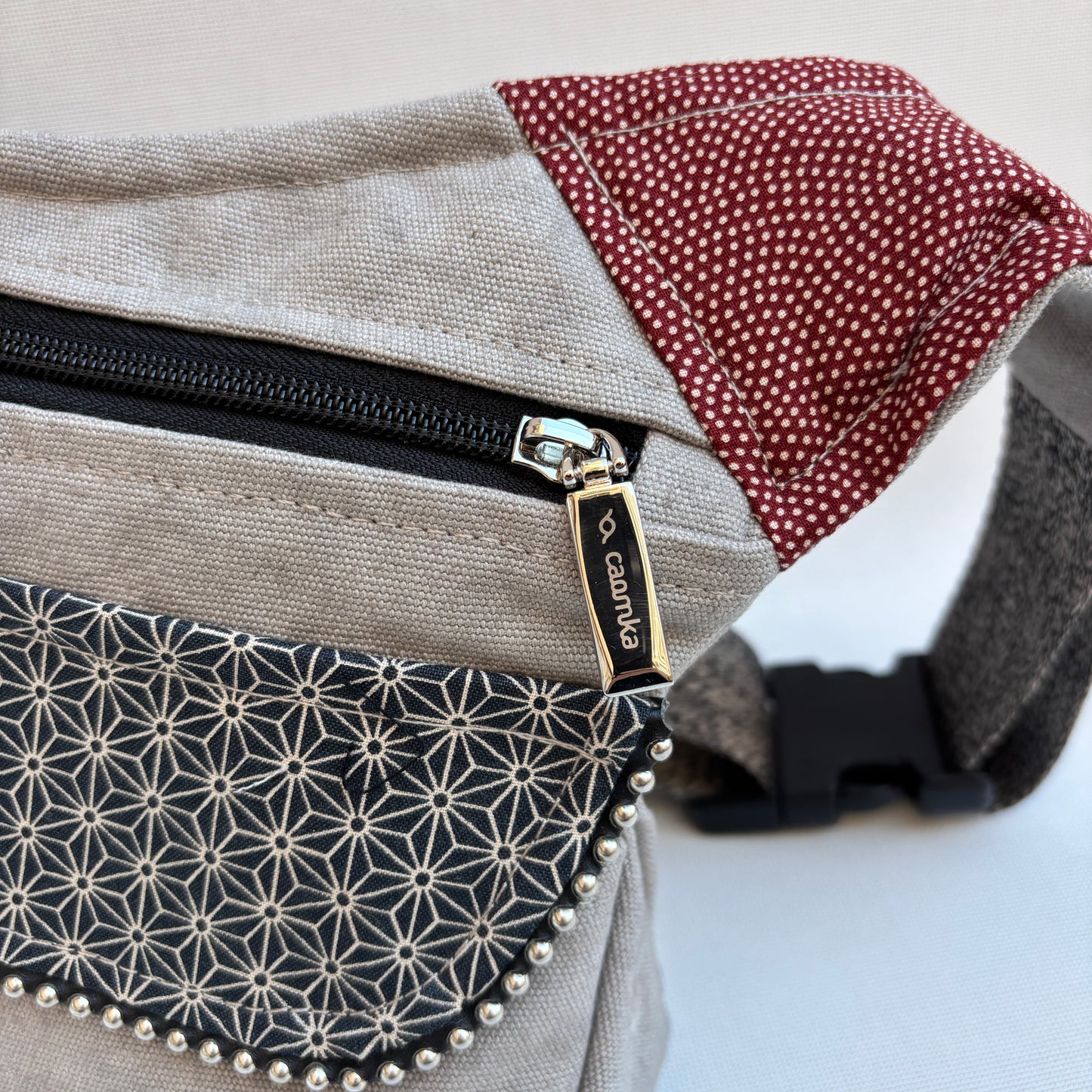 Spezielle Jeans &amp; japanische Wellen + Gesäßtasche Einzelstück Nr. 12682