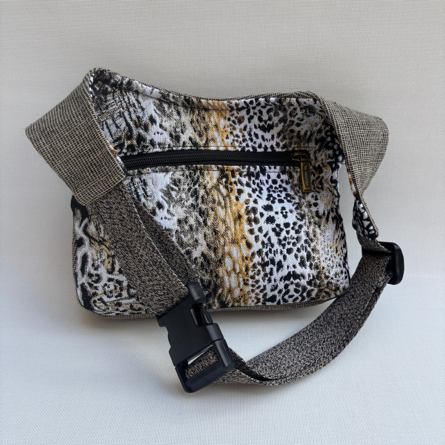 Riñonera "Special Animal Print Top" + Bolsillo trasero · Pieza Única Núm. 18039