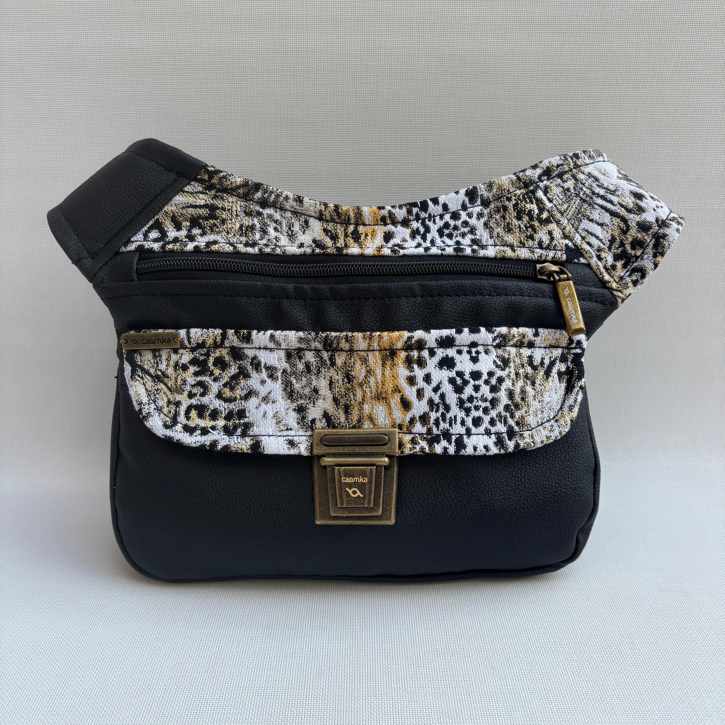 Riñonera "Animal Print Top" · Polipiel · Pieza Única Núm. 18036