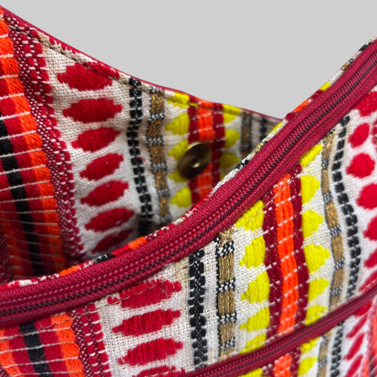 Bolso Bandolera Súper Caomka "Ethnic Fire" · Pieza Única Núm. 19556