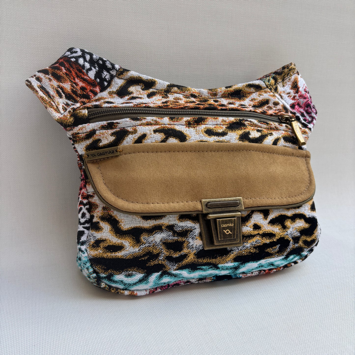 Riñonera "Special Animal Print Top" + Bolsillo trasero · Pieza Única Núm. 18037