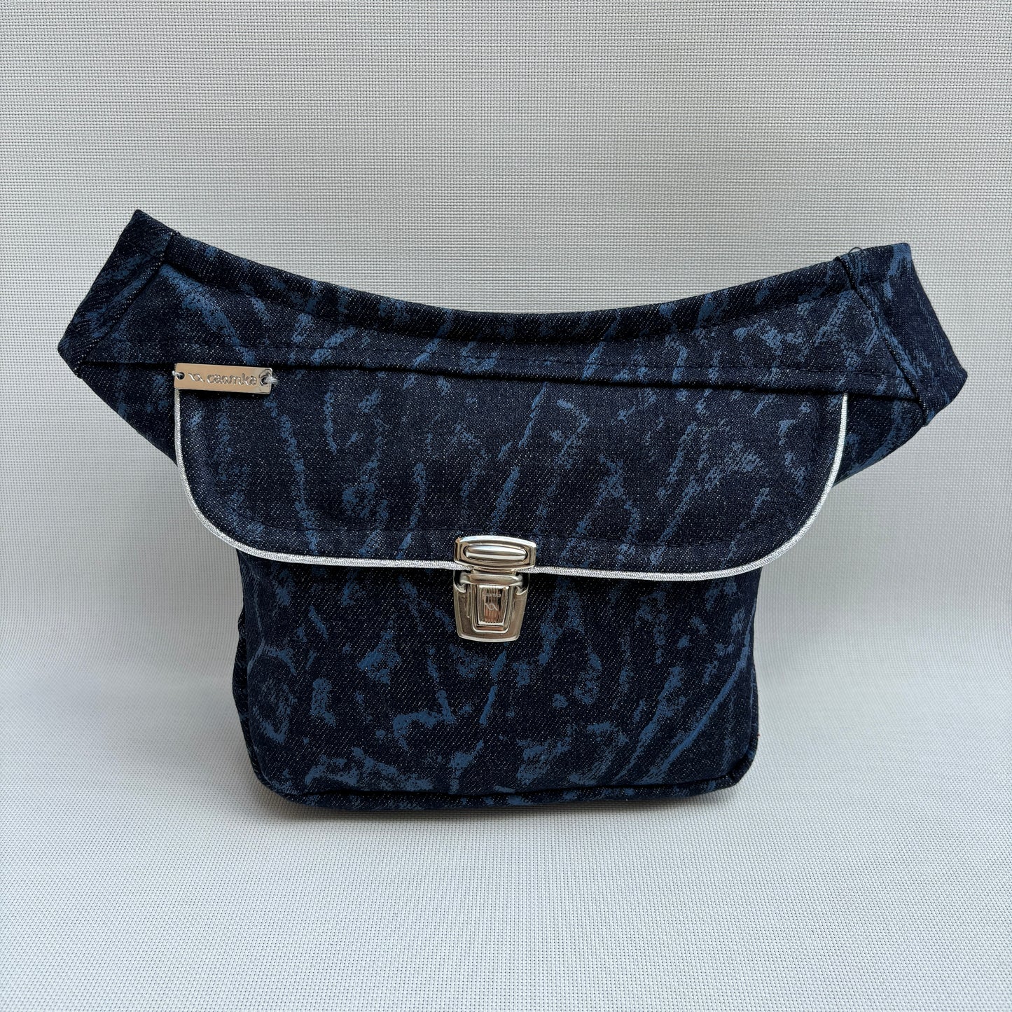 Mini Special Fantasy Jeans · Pieza Única Núm. 15569