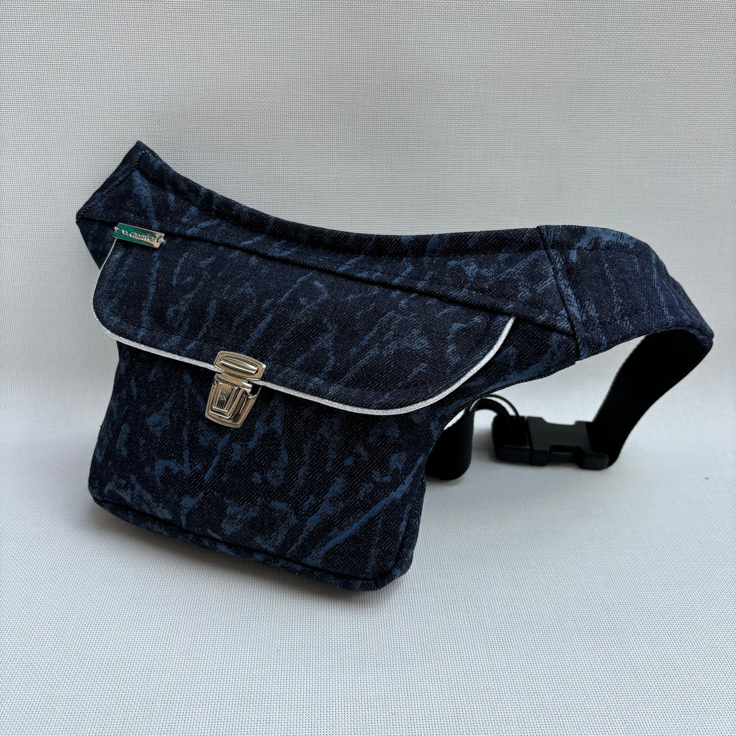 Mini Special Fantasy Jeans · Pieza Única Núm. 15569