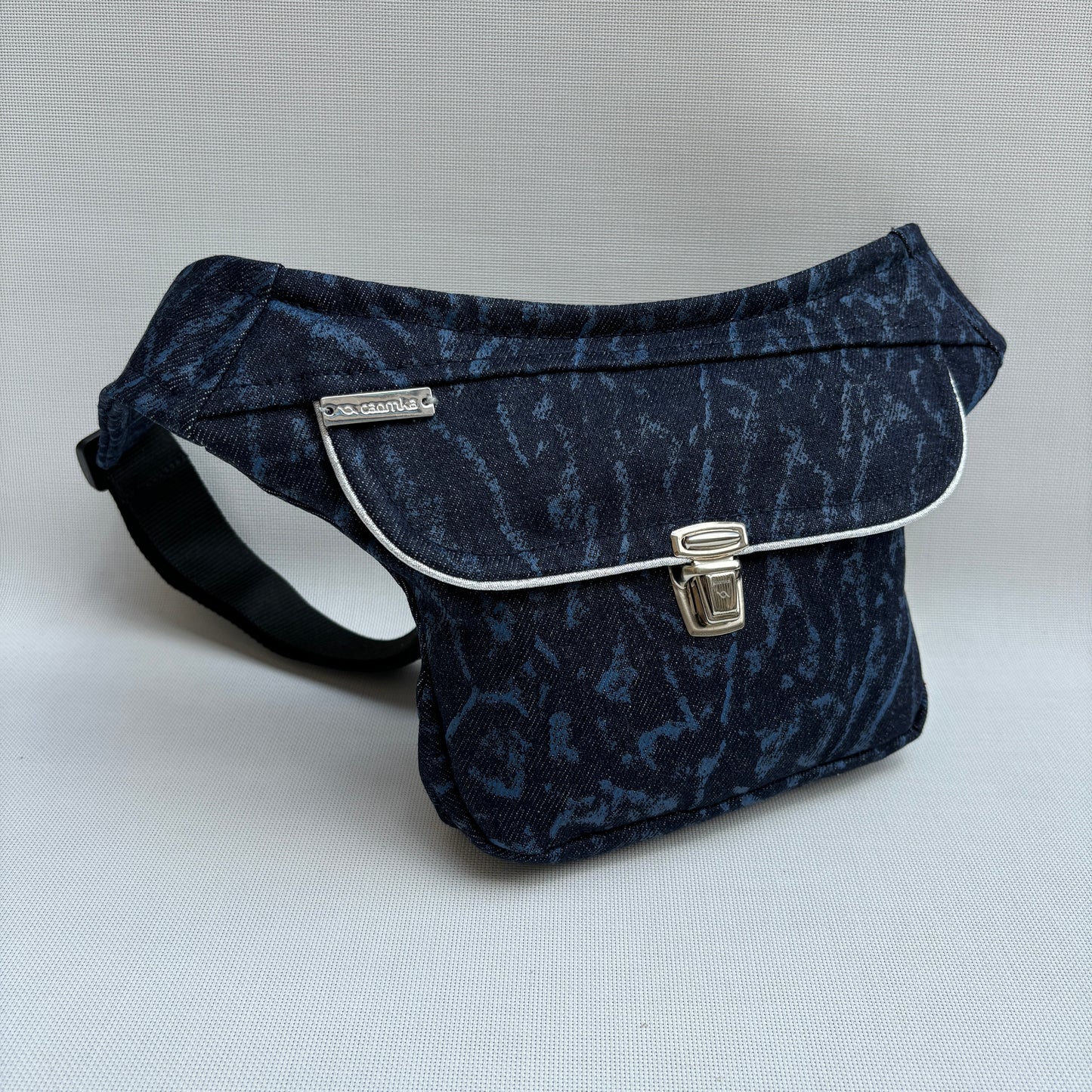 Mini Special Fantasy Jeans · Pieza Única Núm. 15569