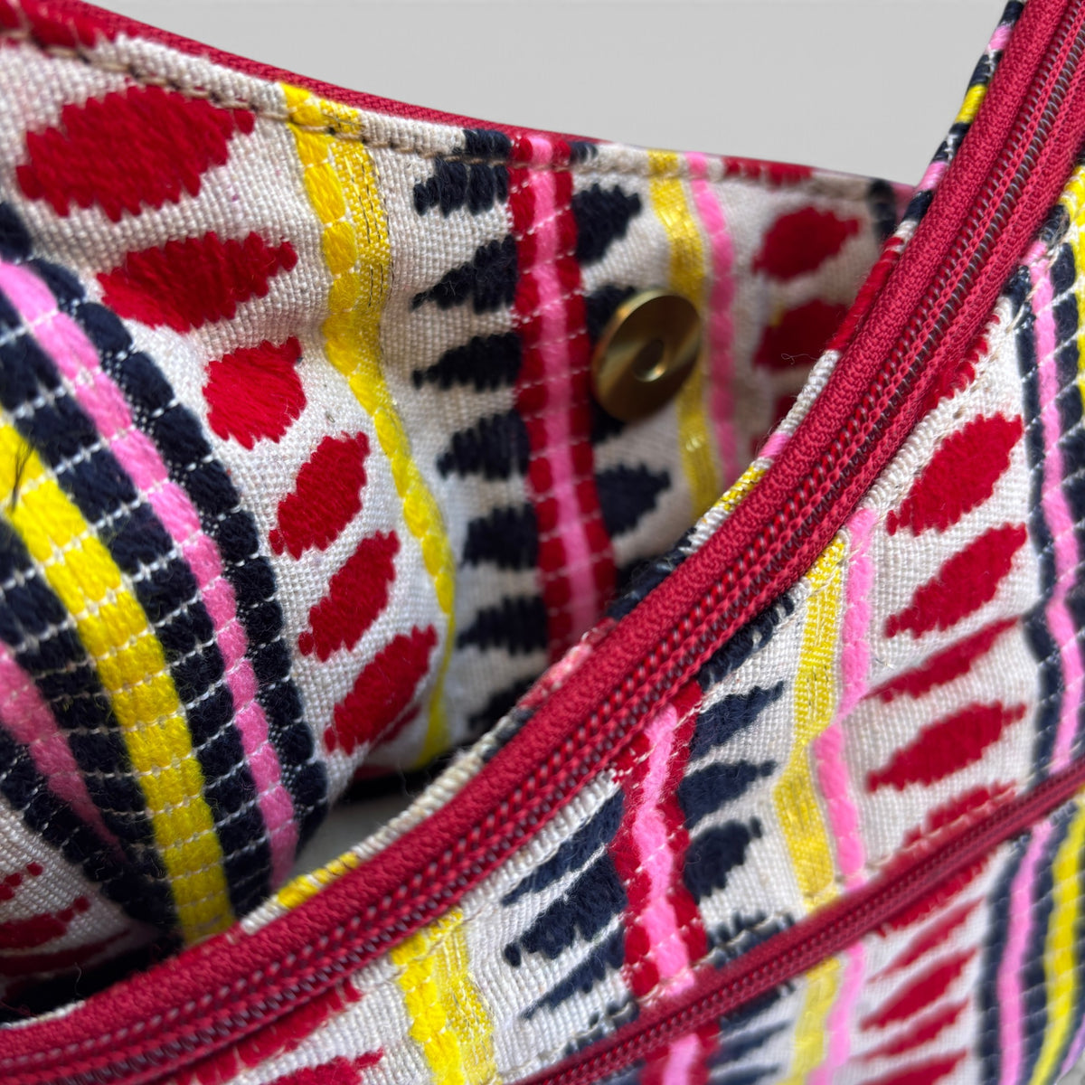 Bolso Bandolera Súper Caomka "Happy Stripes" · Pieza Única Núm. 19560