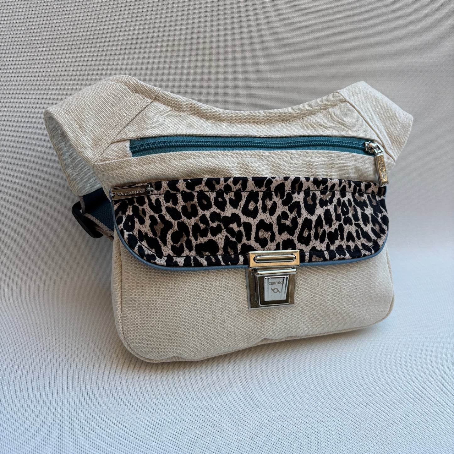 Special Animal Print Top "Leopard" + Bolsillo trasero · Pieza Única Núm. 16488