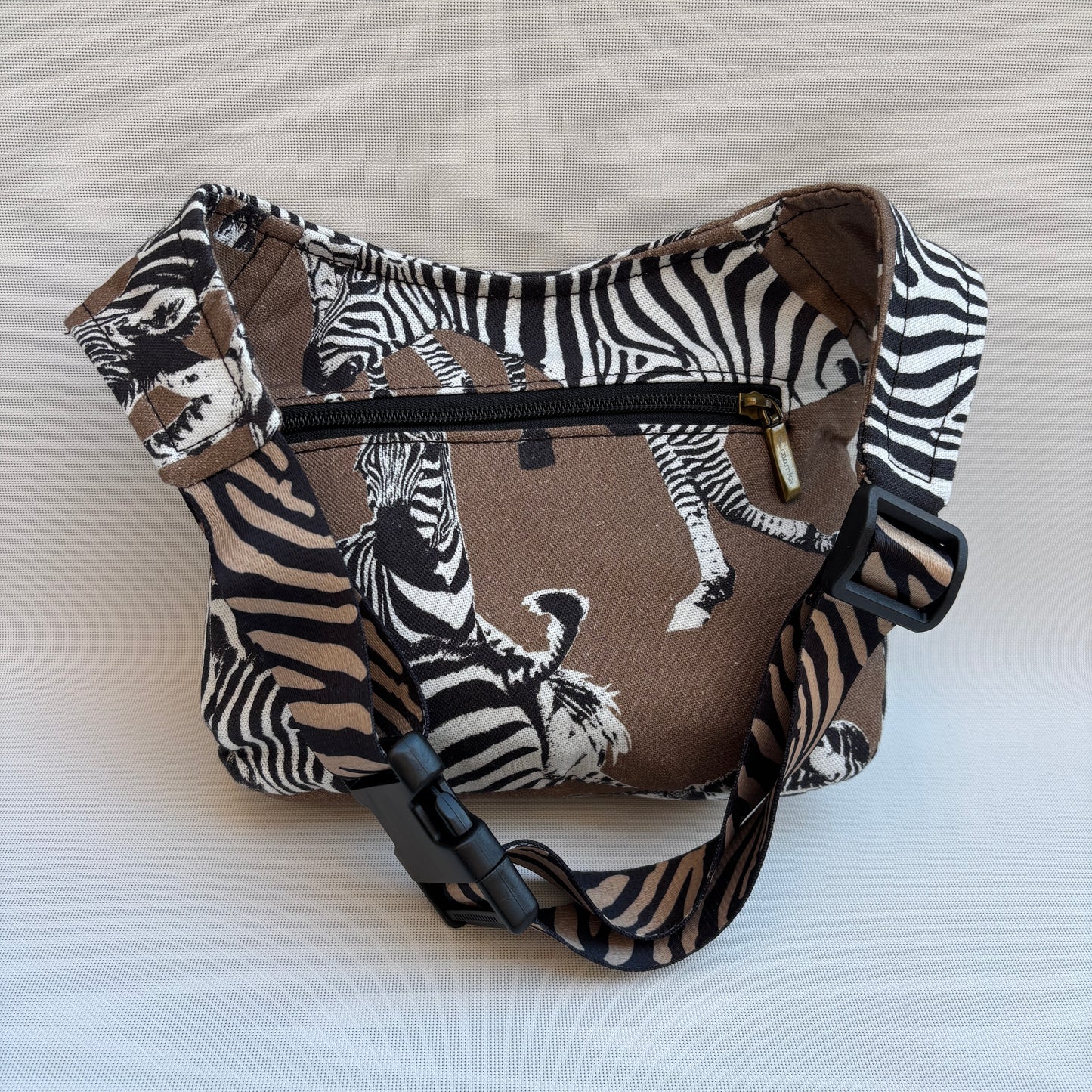 Spezielle Weltkarte + Gesäßtasche Einzelstück Nr. 11951