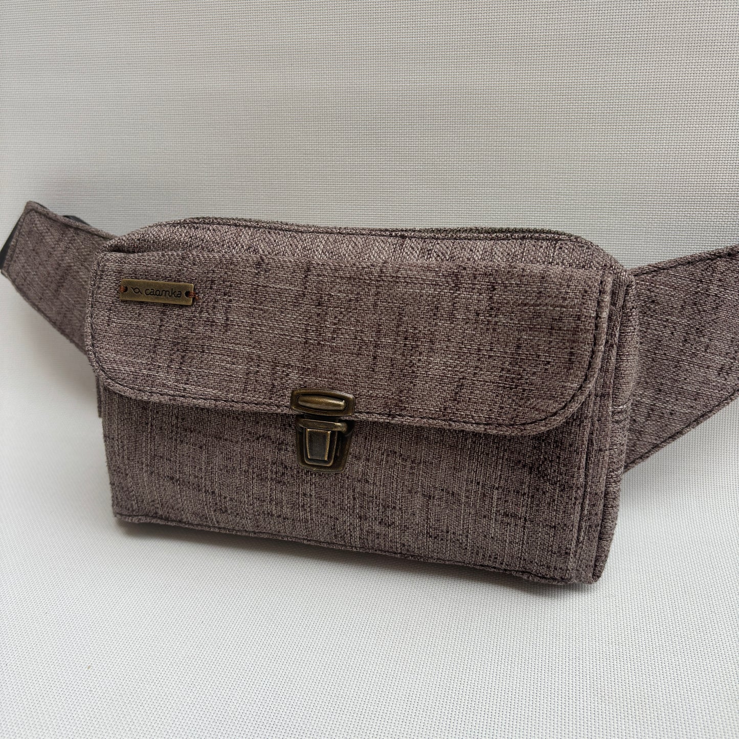 Riñonera Urban · MARRÓN · Pieza Exclusiva Núm. 18003