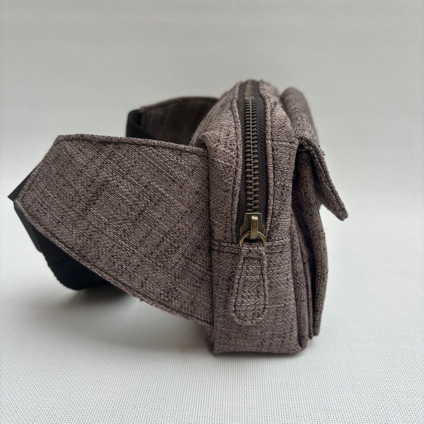 Riñonera Urban · MARRÓN · Pieza Exclusiva Núm. 18003