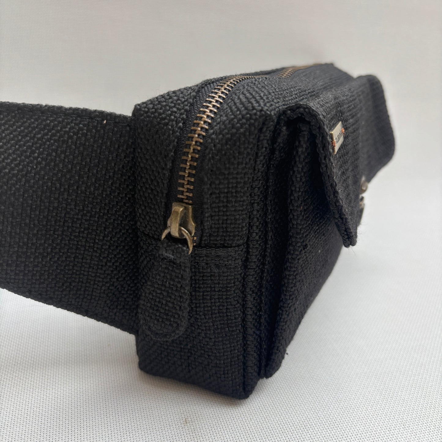 Riñonera Urban · NEGRO · Pieza Exclusiva Núm. 18000