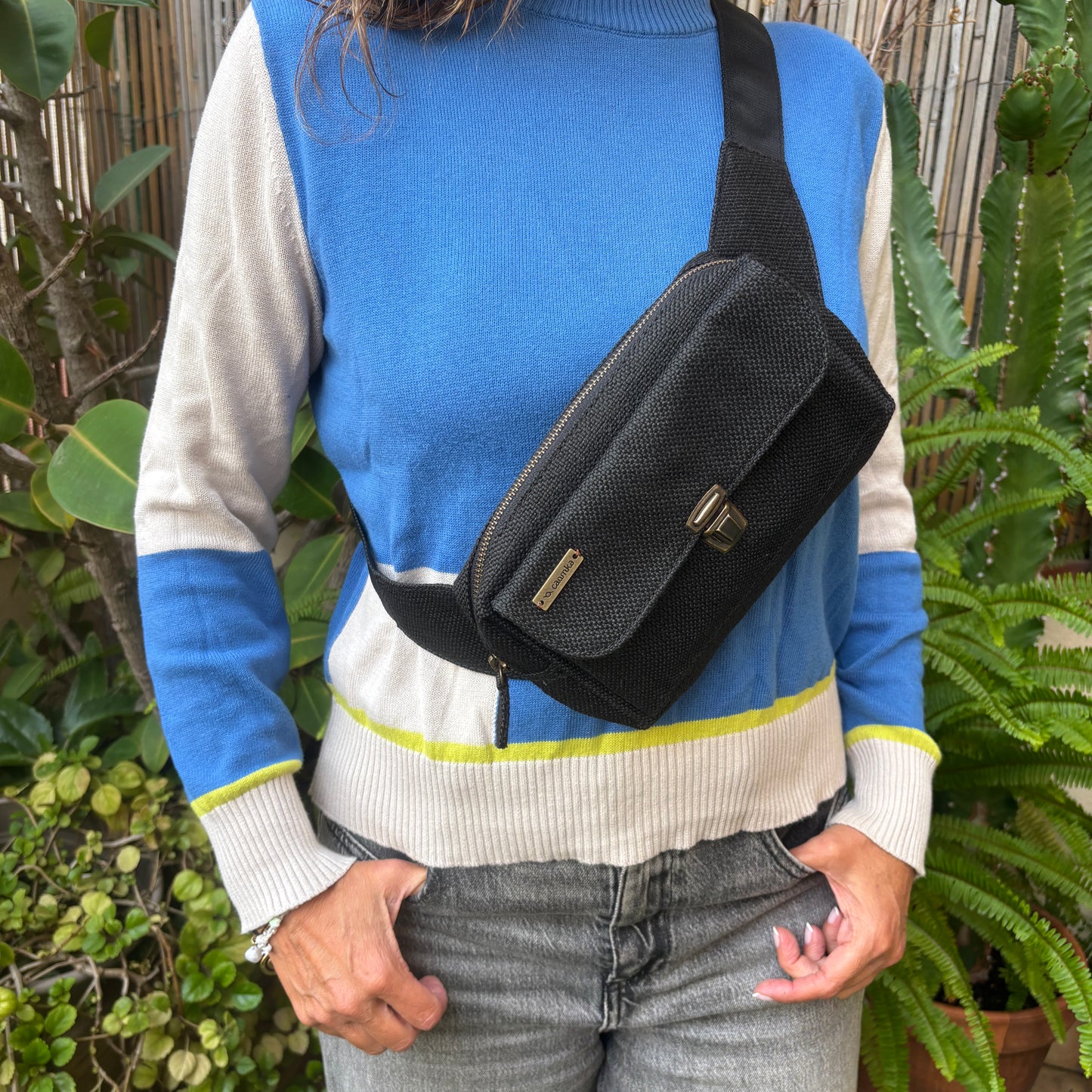 Riñonera Urban · NEGRO · Pieza Exclusiva Núm. 18000