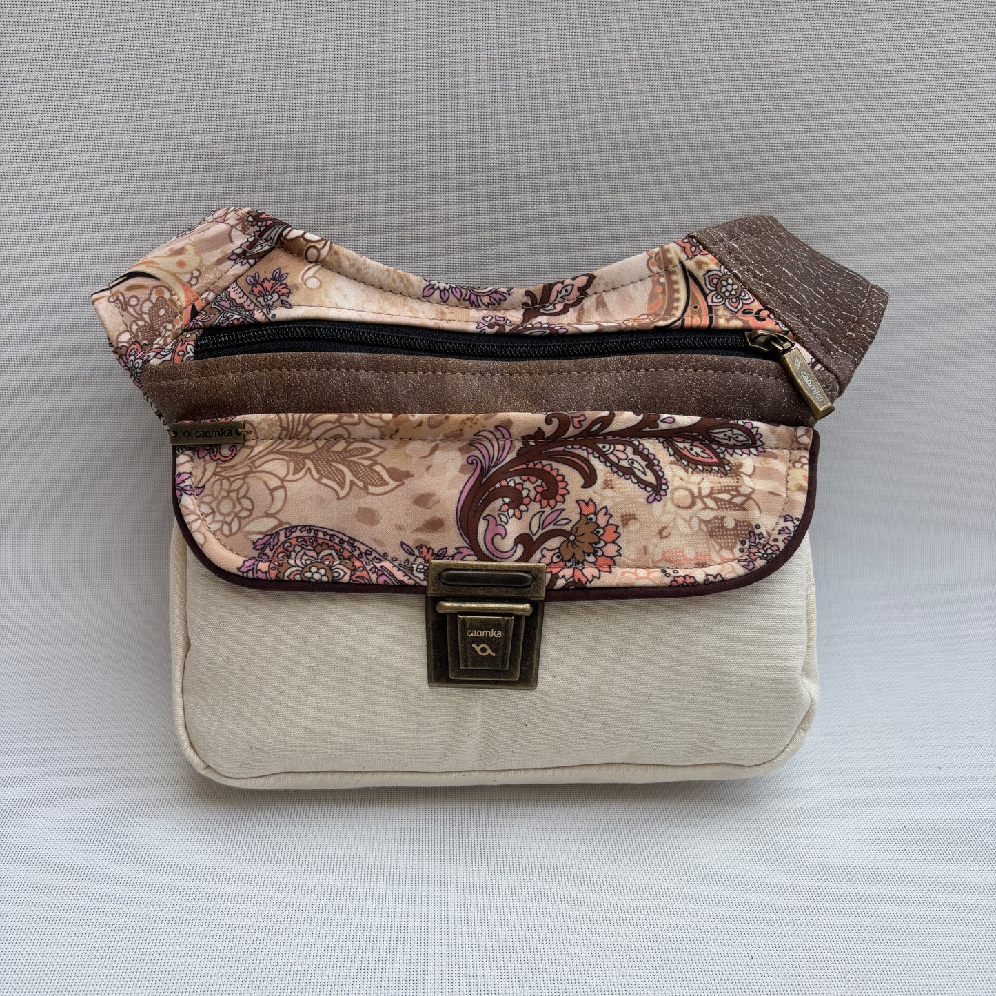 Riñonera "Special Elegant Art" + Bolsillo trasero · Pieza Única Núm. 17283