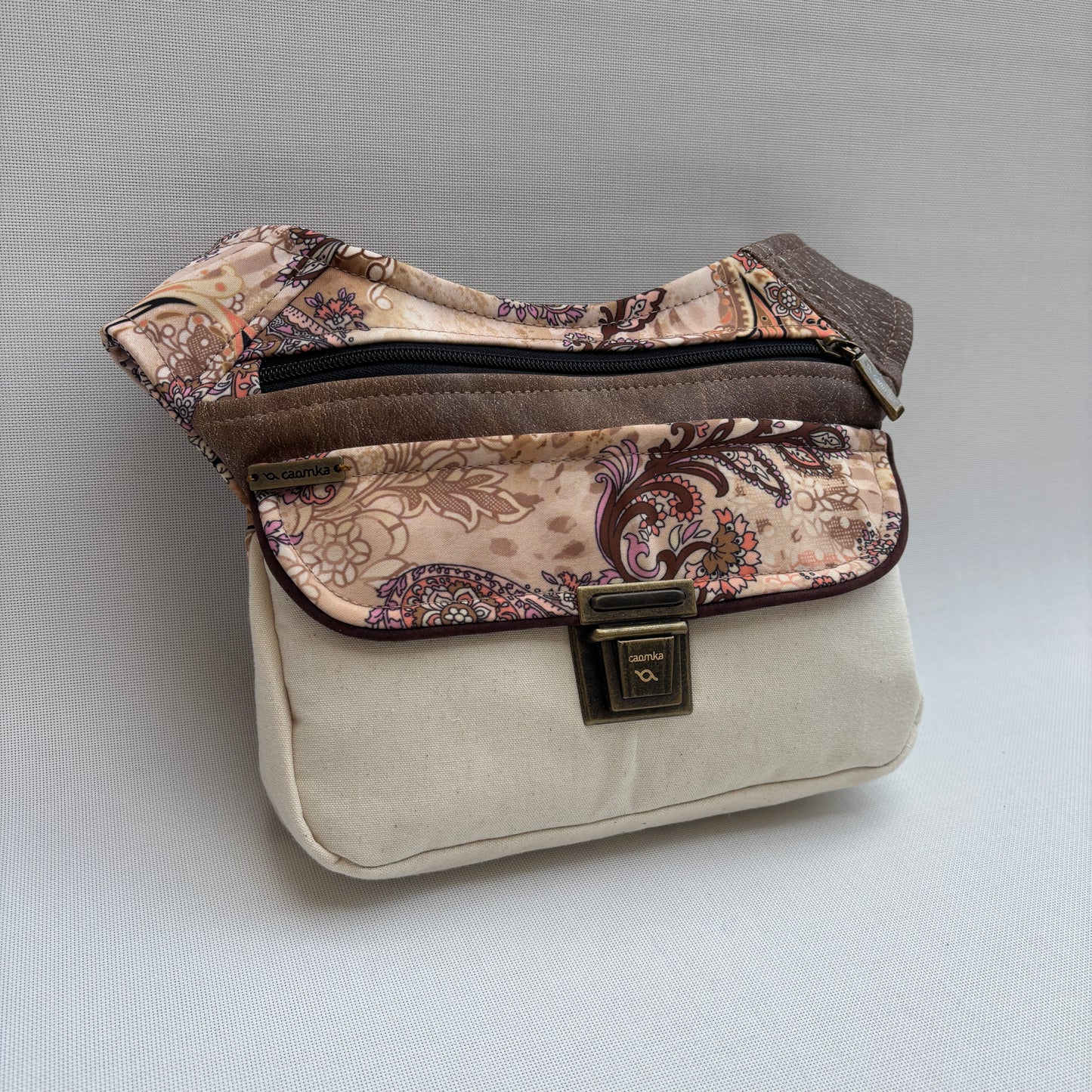 Riñonera "Special Elegant Art" + Bolsillo trasero · Pieza Única Núm. 17283