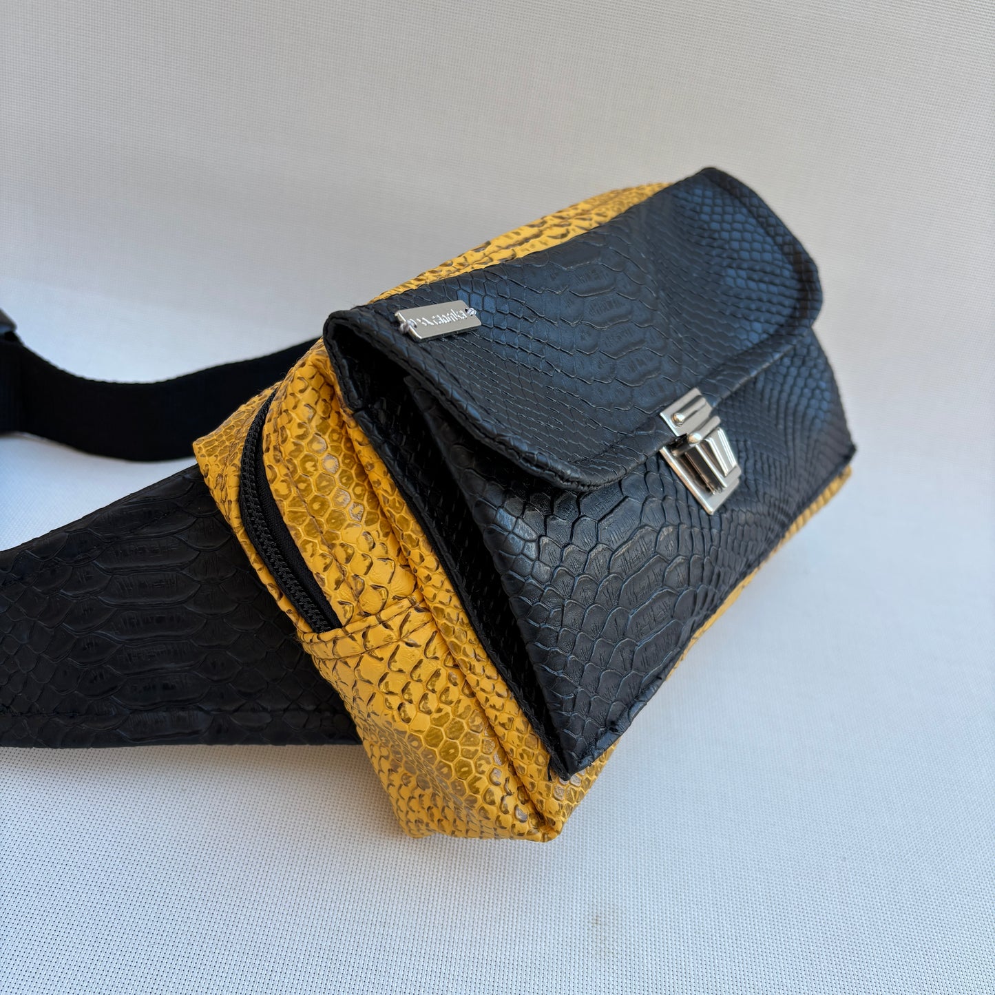 BioCuir Unisex 6702 BioCuir® natural leather Exclusive Unisex Piece