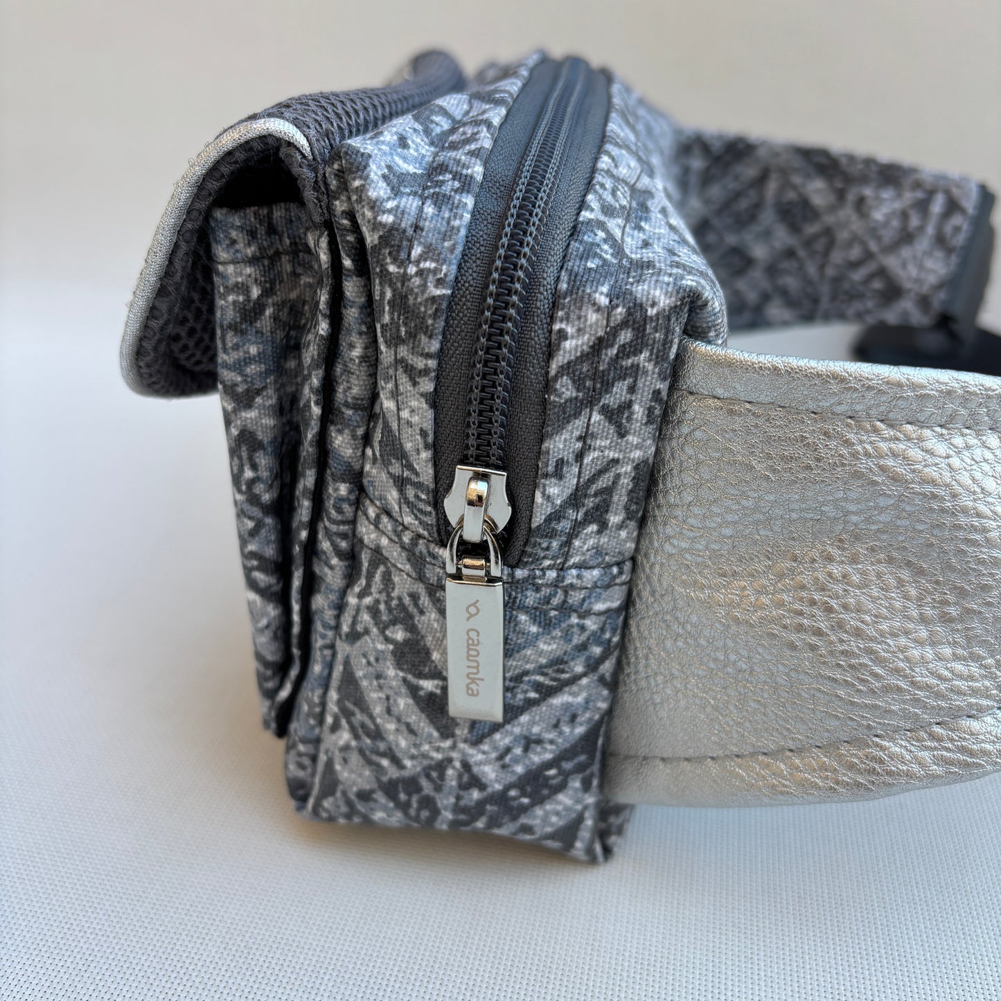 Riñonera Urban "Special Chic Top" · Impermeable · Pieza Única Núm. 18726