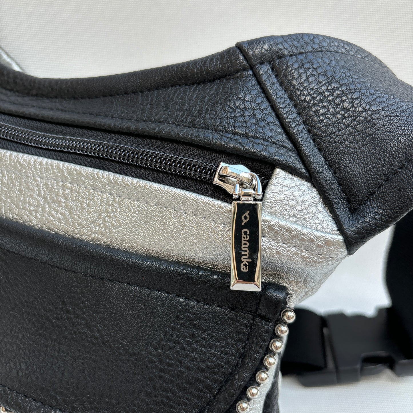 Special Black & Silver Top · Polipiel · Pieza Única Núm. 15602