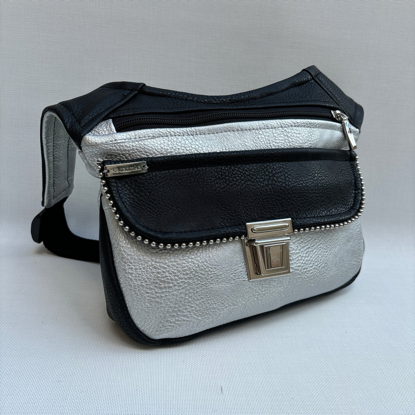 Special Black & Silver Top · Polipiel · Pieza Única Núm. 15602