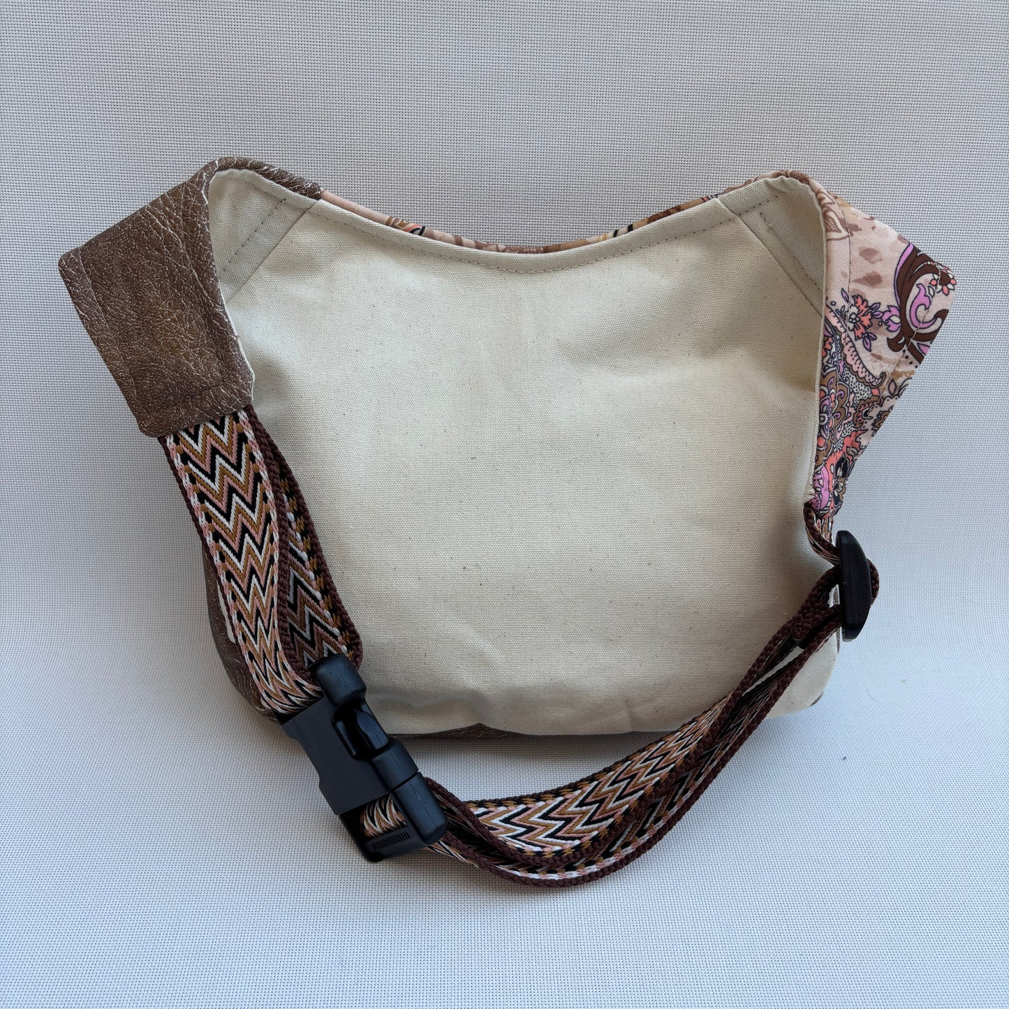 Riñonera "Elegant Art Top" · Pieza Única Núm. 17342