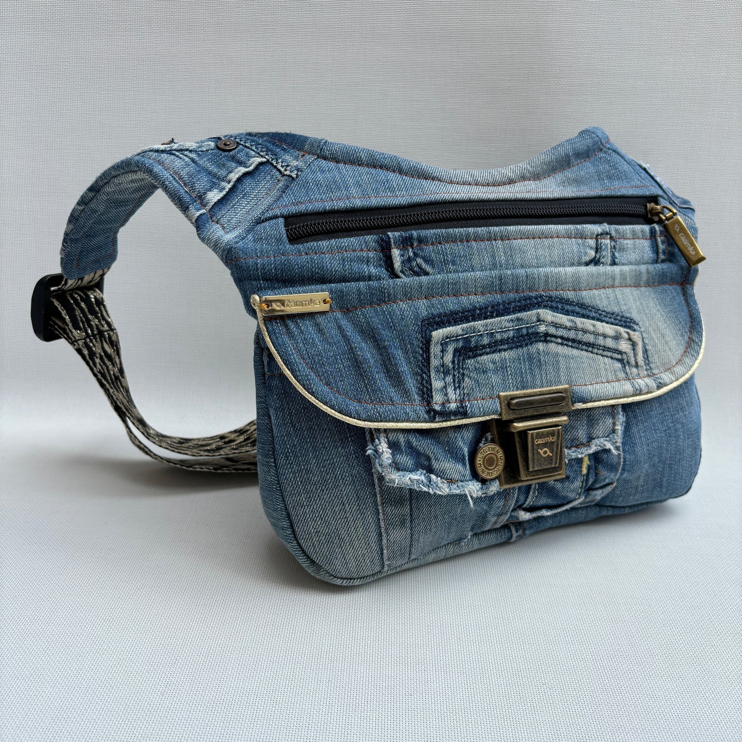 Special ♻️ Jeans Recycled ♻️ · Pieza Única Núm. 15582