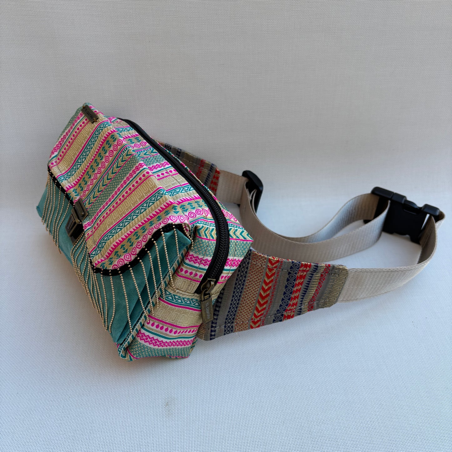 Riñonera Urban "Elegant India" · Pieza Única Núm. 18748