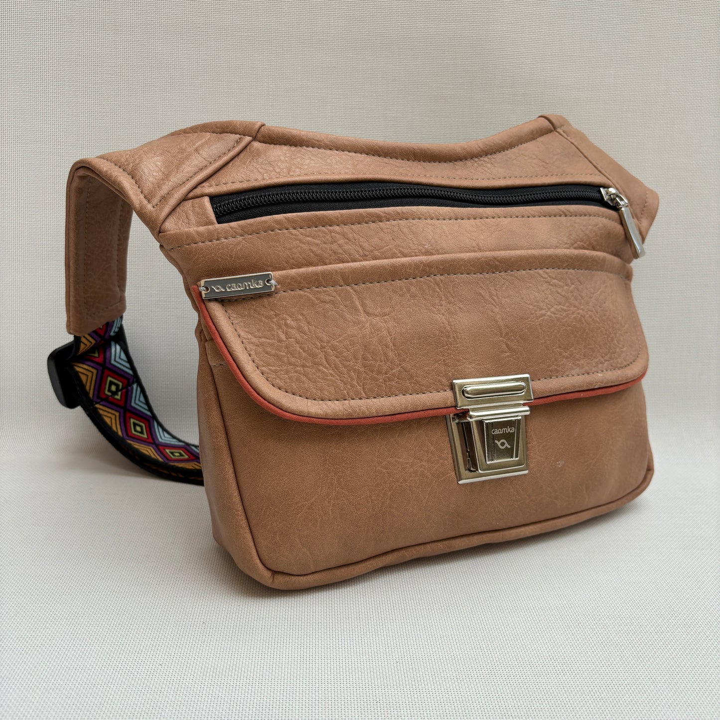 Special Elegant Brown Vegan Leatherette Exclusive Piece No. 13389