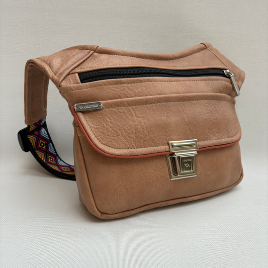 Special Camel Top + Bolsillo trasero · Polipiel · Pieza Única Núm. 15614
