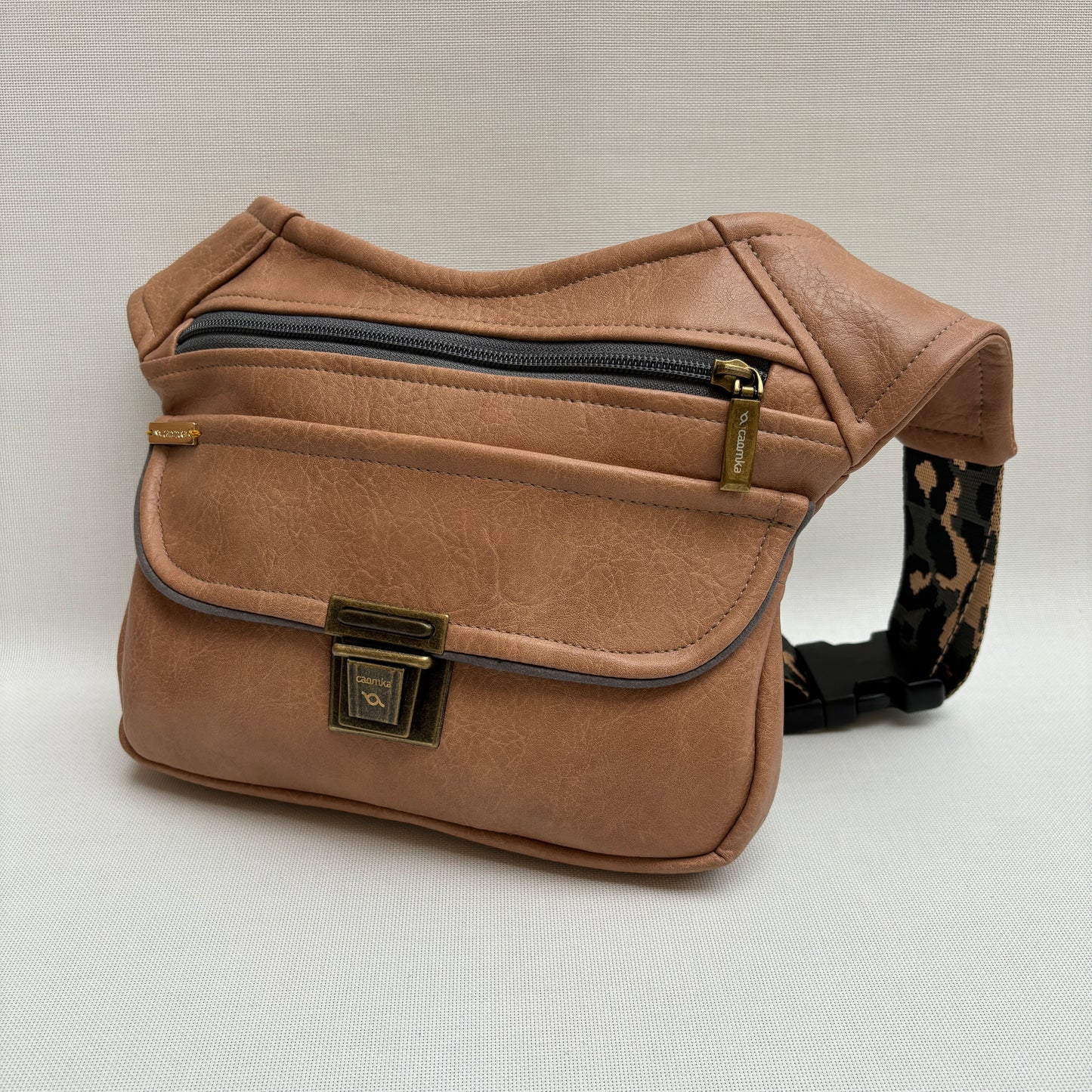 Special Camel Top · Polipiel · Pieza Exclusiva Núm. 15619