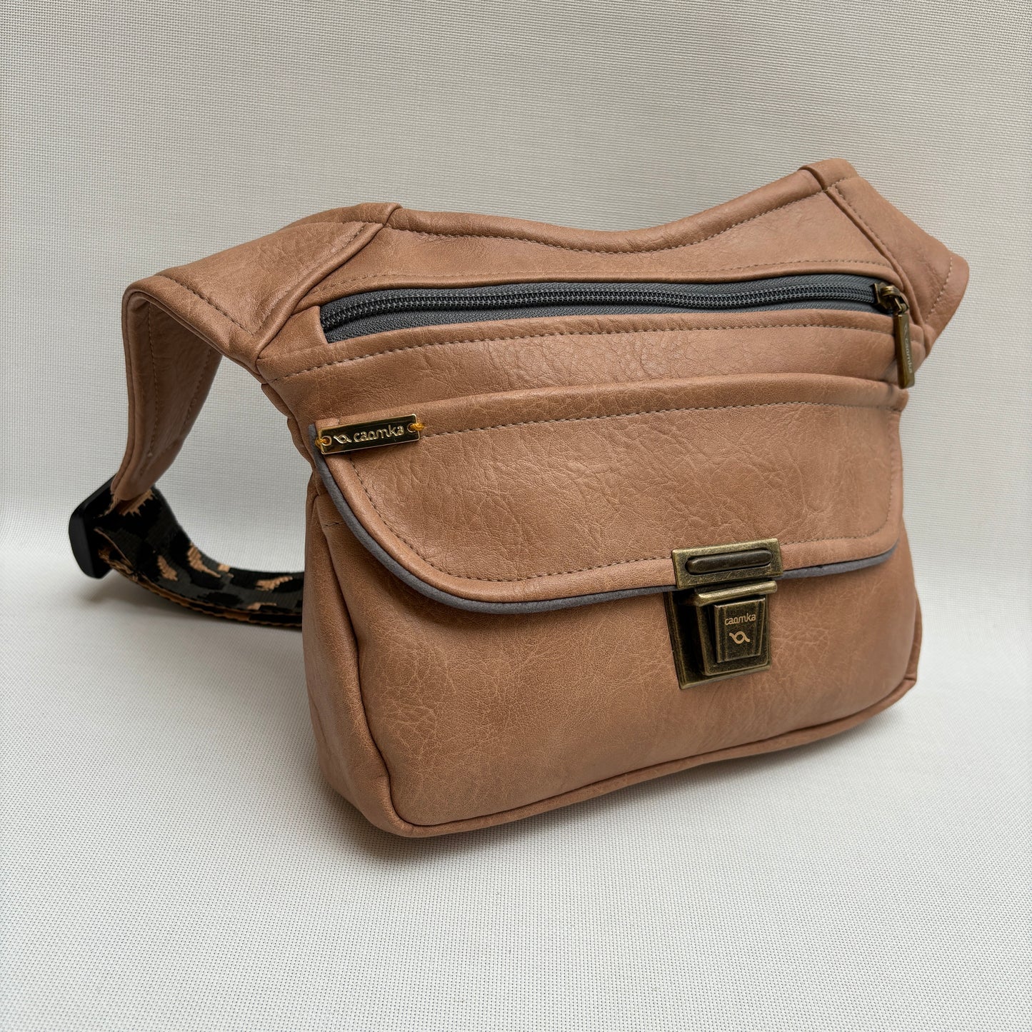 Special Camel Top · Polipiel · Pieza Exclusiva Núm. 15619